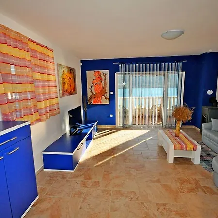 Dunja Apartment *